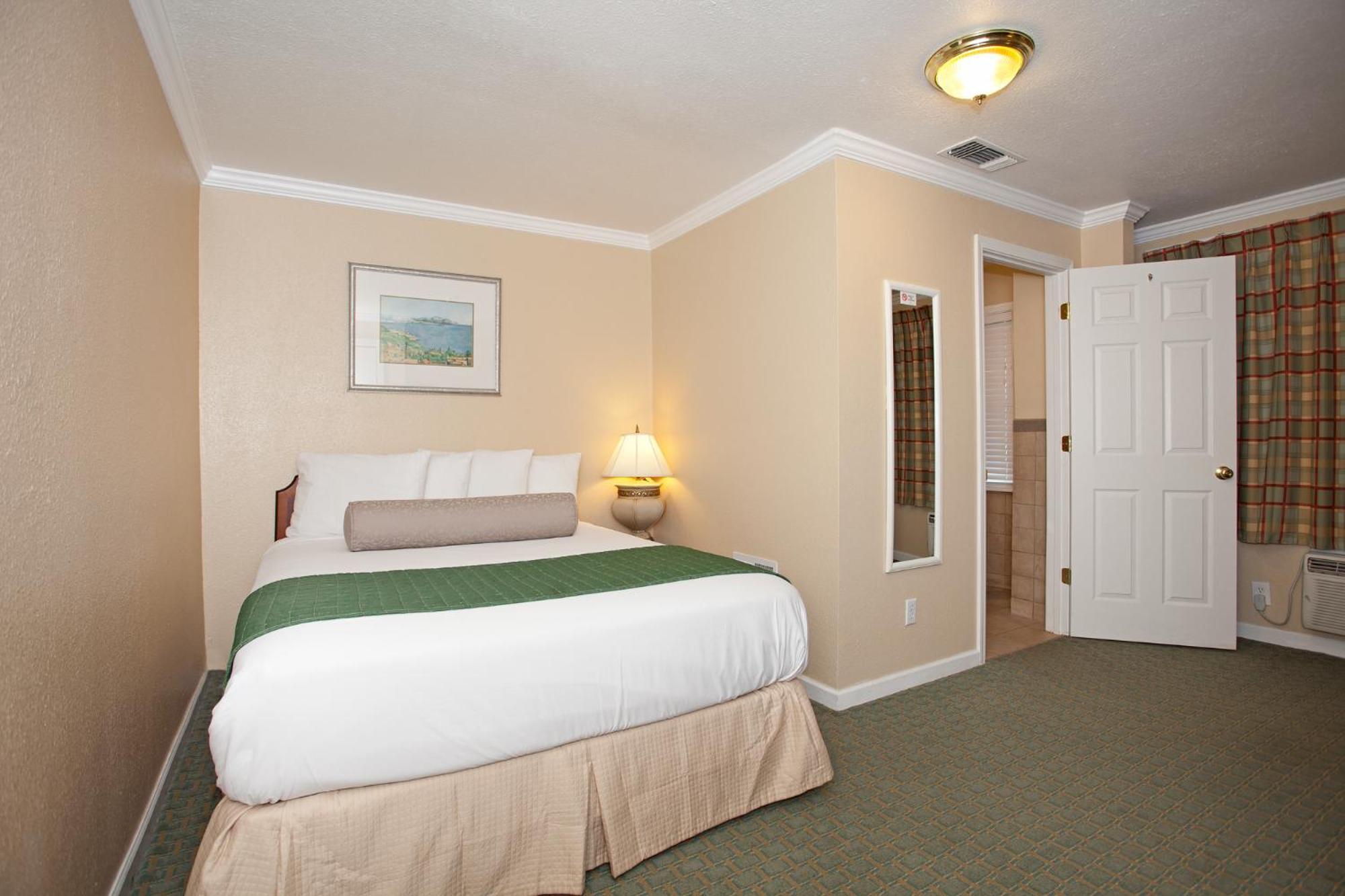 Traveler'S Inn Williams, Ca Modern Renovated Hotel Стая снимка